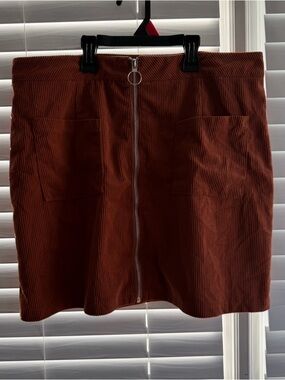 SHEIN Women’s Corduroy Inspired Rust-Tone Mini Skirt! Size XLarge